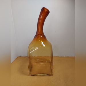 Vintage mid century modern amber art glass bottle/vase 10" H
